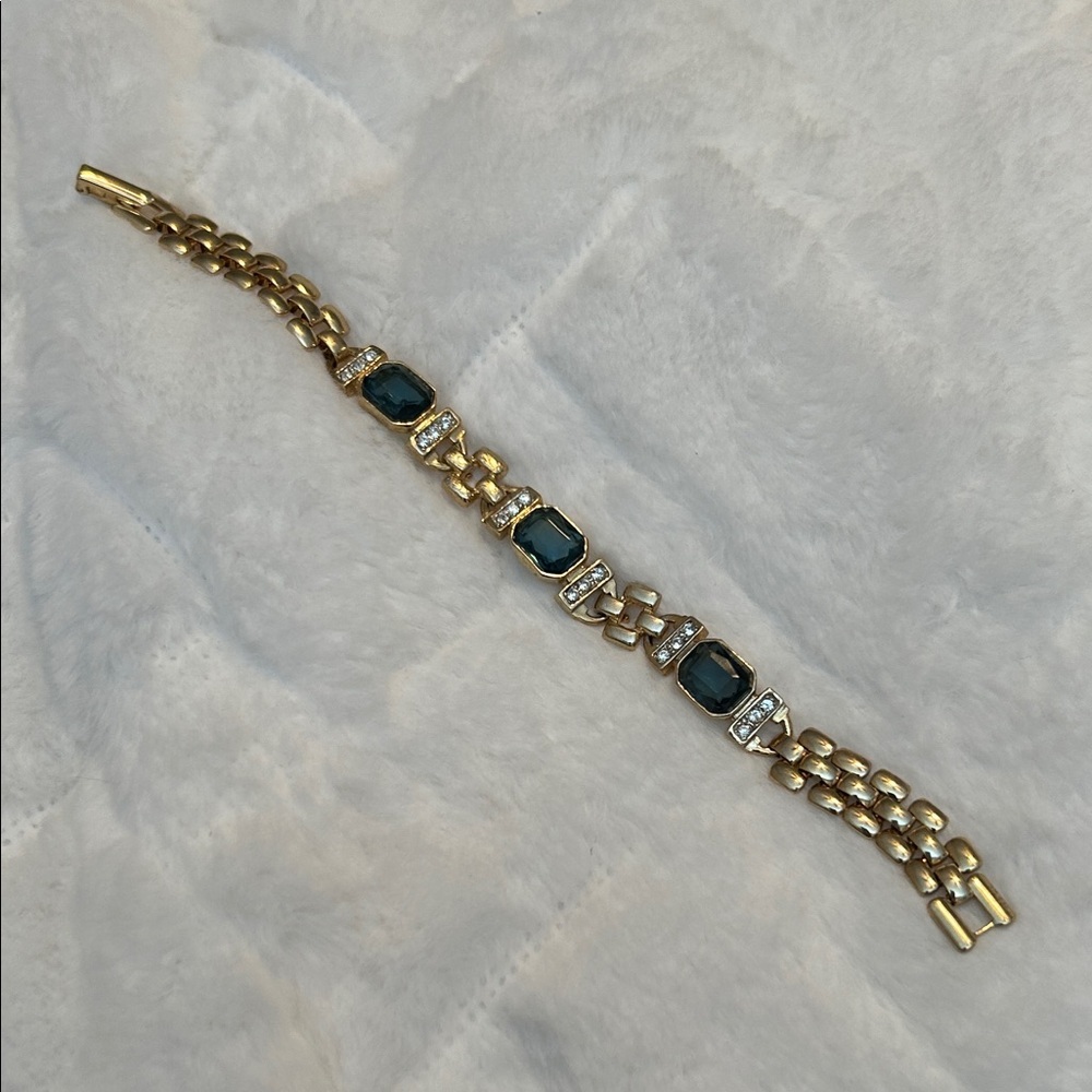 Elegant Gold and Blue Stones Bracelet